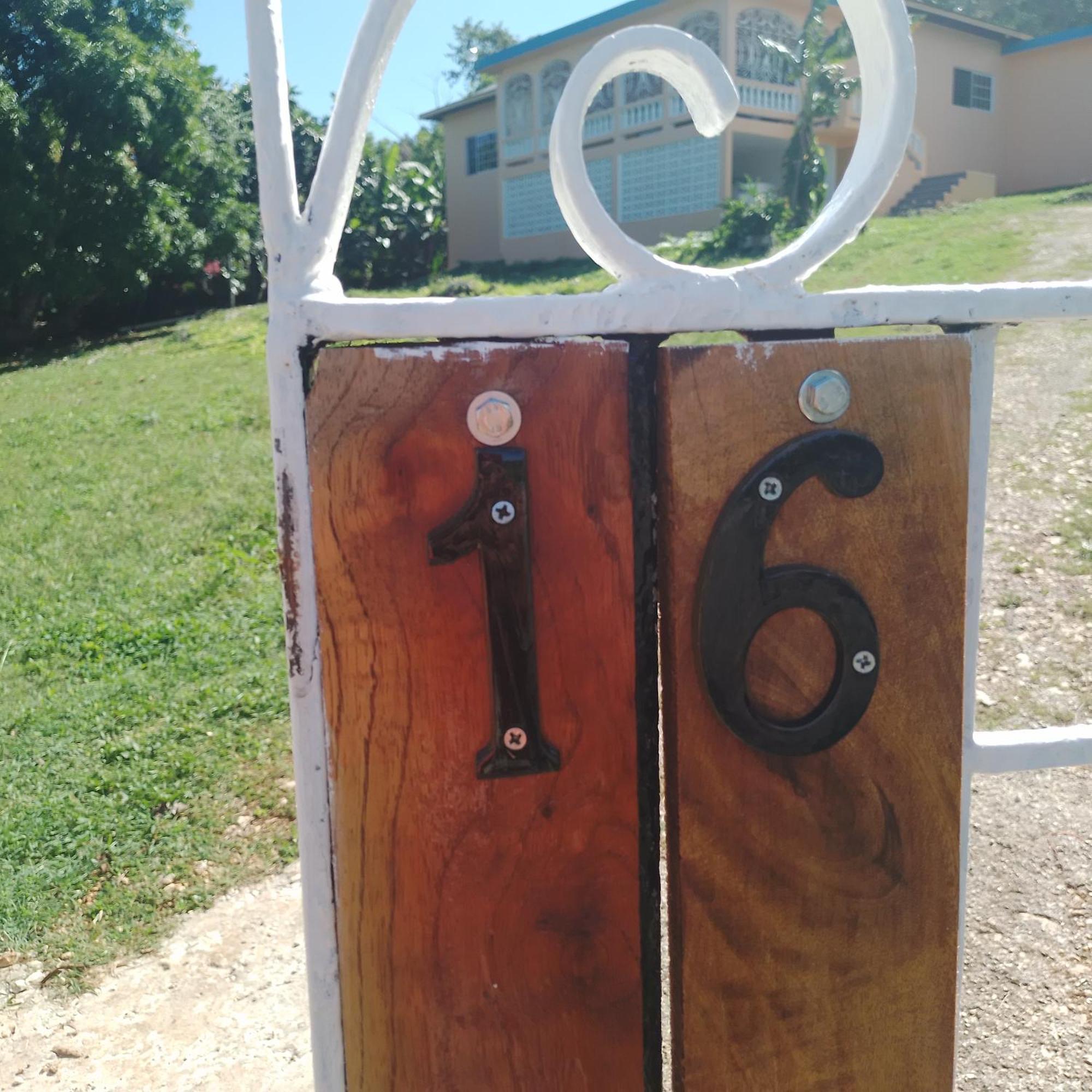 Mango Walk Homestay Montego Bay Exterior photo