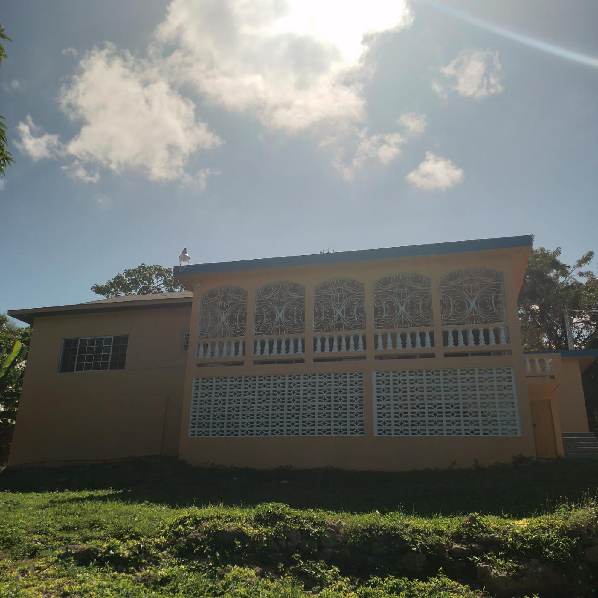 Mango Walk Homestay Montego Bay Exterior photo