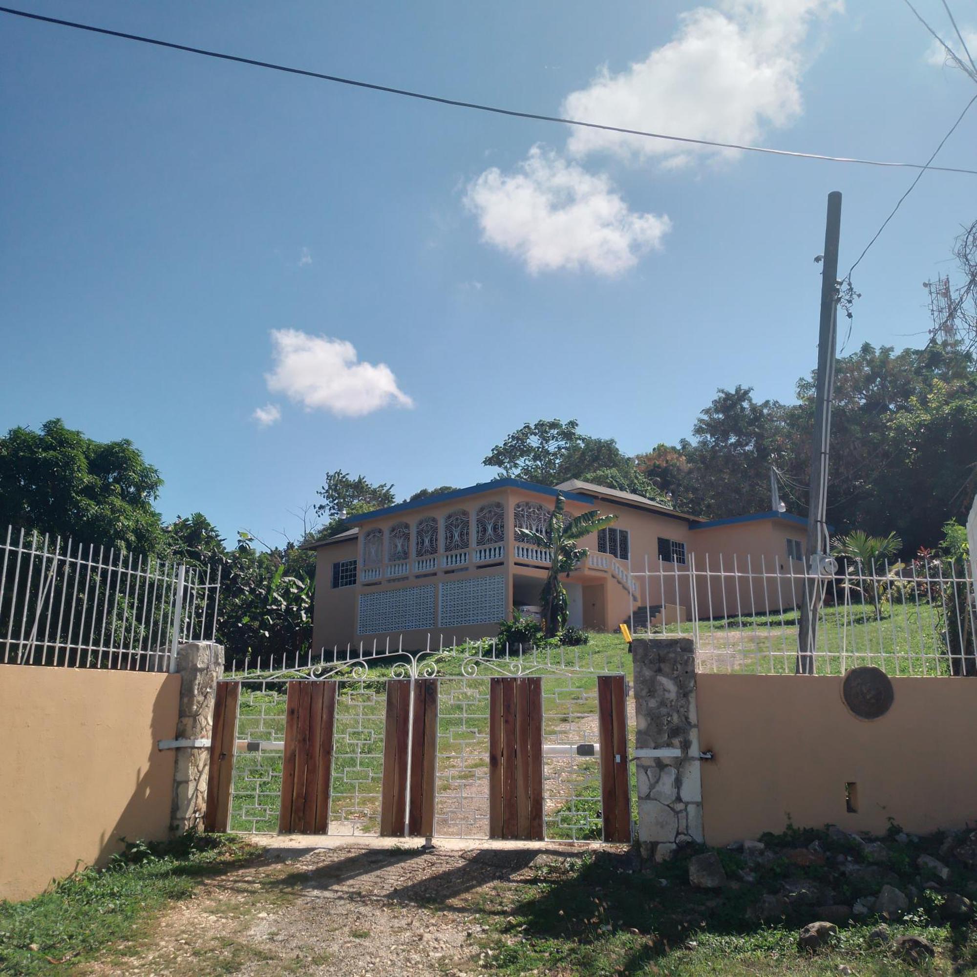 Mango Walk Homestay Montego Bay Exterior photo